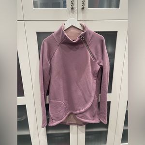 Women’s sweatshirt